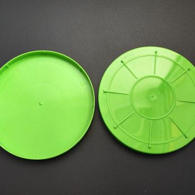 plastic lid