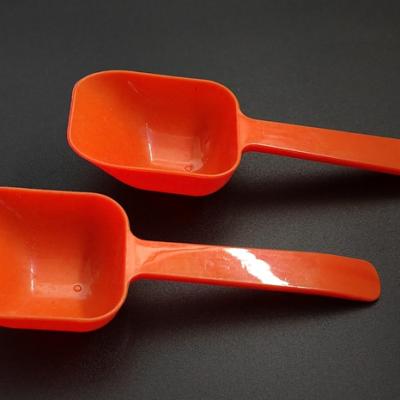 plastic shovel scoop